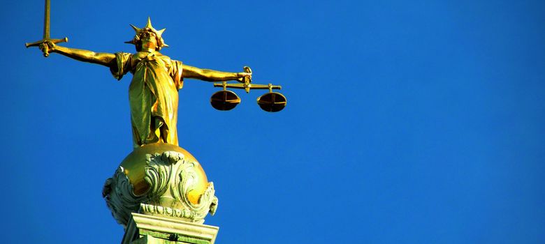 Einführung in das Vertragsrecht Bildmotiv zum Seminar Einführung in das Vertragsrecht